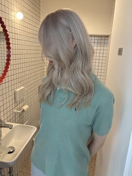 ペレ アネックス 大阪梅田茶屋町店(PELE ANNEX) ミディアムヘア/デザインカラー/フェイスフレーミング/梅田