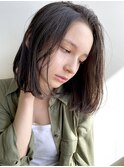 レイヤーカットハッシュカット顔まわりミディアムロング
