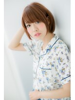 ローレン(LOREN)&nbsp;『LOREN』大人ボブ 耳かけ マッシュショート 斜めバング