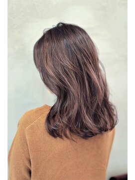 カリン 鶴見店(carin) エアリーミディ・ホワイトアッシュ・黒髪[carin鶴見/鶴見駅]