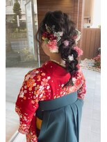 ヘアメイク シュシュ(Hair make chou chou) 卒業式袴着物ヘアアレンジ【chou-chou 北林夏実】