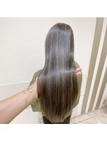 ケンジ 平塚 アネッタ(KENJE annetta)&nbsp;ライフスタイルに溶け込むハイライトカラー★オトナモテガミ