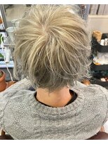 ダニーコウベ(Danny kobe) メンズアッシュグレーツーブロック