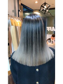 ラフ 難波店(LAFF) #黒髪#ボブルフ#ネビージュ#小顔#ワンレン