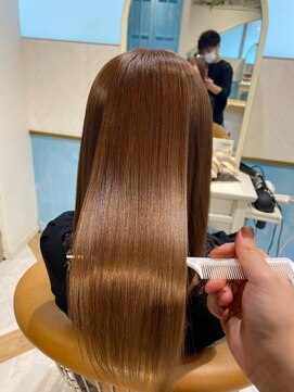 ロンドルーチェ 心斎橋(Lond luce) ダークアッシュ/ミディアムレイヤーカット［髪質改善/縮毛矯正］