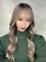 アルマバイロサ(ALMA by ROSA)&nbsp;シャドールーツ×シルバーグレージュ　担当SE-YA