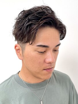 アッシュ 十日市場店(Ash) ショートシャドウパーマ