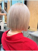 ◆2ブリーチでつくるホワイトブロンド×切りっぱなしボブ
