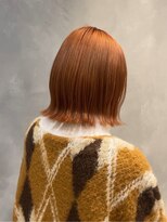 エスケープ トゥ ボナ(ESCAPE to bona.)&nbsp;大人かわいい外ハネボブ オレンジカラー