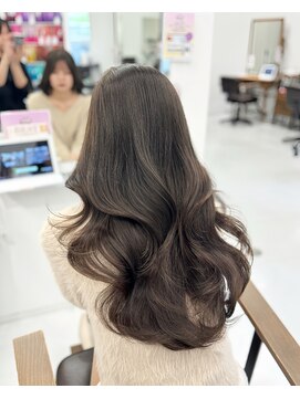 ハピネス 梅田茶屋町店(HAPPINESS) 韓国ヘア/レイヤー/顔周りカット/ブリーチなしカラー/髪質改善