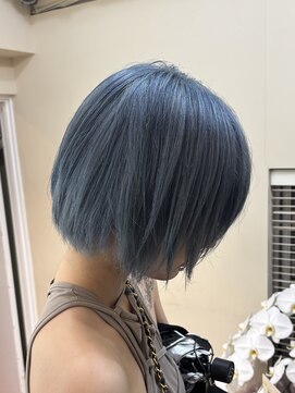 テン バイ アンブルリュクス 池袋(teN +by ambleluxe) アイスブルー/ブリーチ/ケアブリーチ