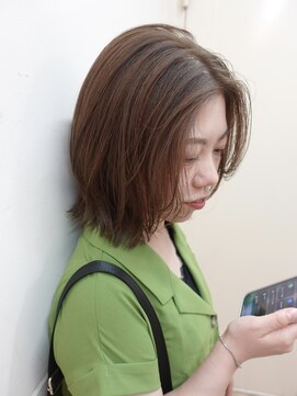 ネアー 新潟(NEER) アプリコットオレンジ/くびれヘア/レイヤーショート［新潟］