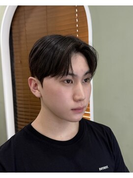 ジーエヌエム ゴニアンドムジン(G.N.M GUNHEE&MUJIN) フィロスカット（カルマヘア）