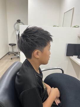 バンビ 坪井店(Bambi) ツーブロショート