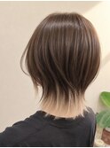 ミルクティーベージュ×ホワイト裾カラー