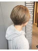 ロティー(loty)&nbsp;【loty川原一高】収まるショートボブ