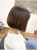 前下がりボブ