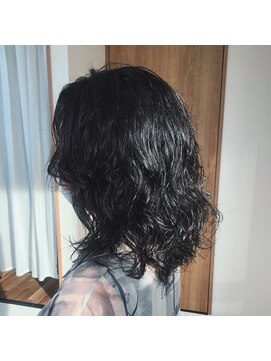 アクセヘアー 町田(acce hair) 黒髪ミディアムウェーブパーマ