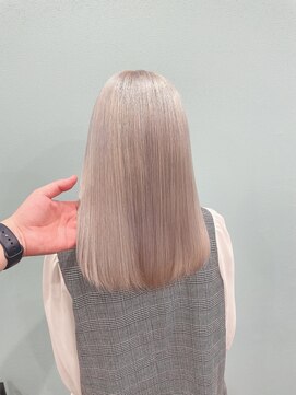 レグノ(Regno) スノーホワイト