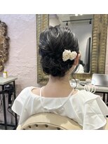 フッタ(Futta) 編み込みヘアアレンジ