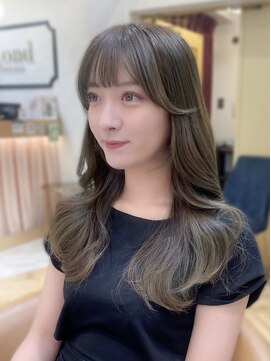 ロンドプランタン 恵比寿(Lond Printemps) N.カラーで作るオリーブベージュ×くびれレイヤーヘア