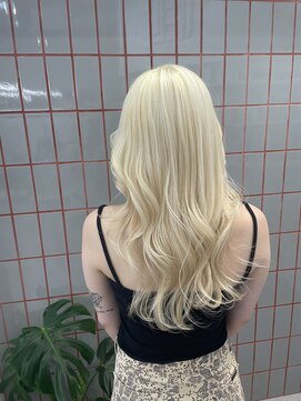 ペレ 渋谷(PELE) ウルフ/マチルダボブ/ピンクベージュ/インナーグレージュ/渋谷