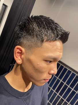 アントレース 東池袋店(UNTRACE) 池袋　フェザーアップ　フェード【メンズ/バーバー/理容室】