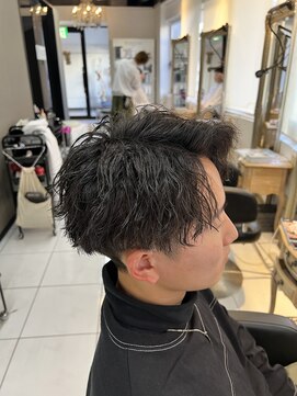 アイズ 海老名(AIZU) アップバング ツイストスパイラルパーマ ソフトツイスト