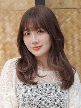 ノイカーム(noi Calm) 顔周りレイヤーカットくびれヘアミルクティーベージュカラー