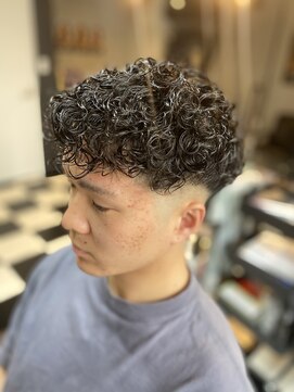 バッドバーバー 蒲田店(BAD BARBER) メンズパーマスキンフェード