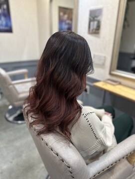 サンクチュアリー 千里山(Sanctuary) グラデーション