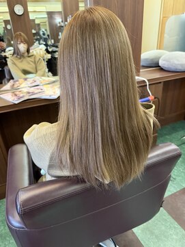 シャンプー ボーイ 宮崎柳丸店(SHAMPOO BOY) ミルクティーベージュ【宮崎市/ブリーチ】