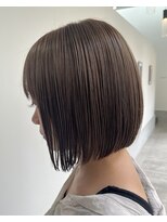 インチェルシー(in chelsea) ハイトーンボブで明るく柔らかい印象に