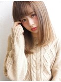 Rumor×とろみベージュ・おさまり抜群のストカールミディ
