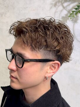 アポロ 横浜駅店(apollo) men's/スペインカール/スパイキーショート/ブルーブラック