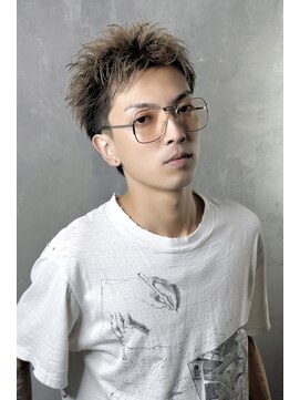 ゴールドナゴヤ 名駅(GOALD NAGOYA) 刈り上げ大人ショート