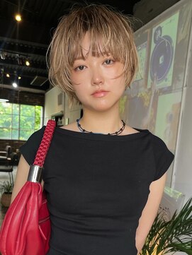 フェム(5) ハイレイヤーショートボブ♪