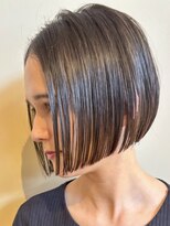トップヘアー スパアンドリラクゼーション 安城(spa&relaxation)&nbsp;安城顎ライン切りっぱなしボブハンサムヘアチャコールグレー30代