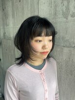ヴァーチュ(Virtue)&nbsp;顔まわりレイヤーでつくる、抜け感ウルフスタイル