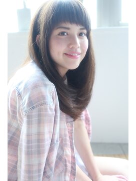 ラべリー 池袋(LOVELEY) 顔周りレイヤー 前髪カット 【 池袋 】