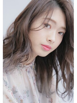 サロン ド コッソン ［せんげん台駅/せんげん台］大人かわいいイルミナカラー