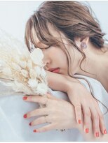 ノイエルオルト(neuer ort)&nbsp;ハイライトがポイントのクリーミーベージュ