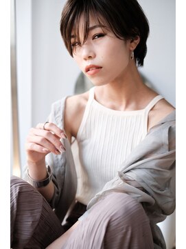 ウタリ(utari) ［utari］ショートスタイル/関阿佐美