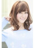 【Euphoria】ひし形シルエットの小顔くびれミディ