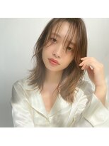 ミンクス 青山店(MINX) くびれレイヤーミディアム　表参道　アルティスト髪質改善カラー