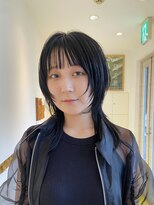 ビファインクーアヴェダ(Be fine coo AVEDA) くびれしっかりウルフカット/ブルーブラックカラー 10代/20代