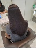 オリーブグレージュ