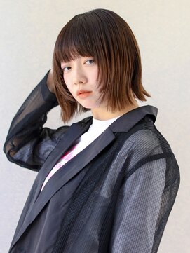 ヘアサロン ガリカ 表参道(hair salon Gallica) 顔周りレイヤーと外ハネで動きのある切りっぱなしボブ/前髪あり