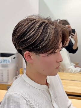 ジーナ 天神(Zina) 【Zina】メンズ/韓国/センターパート/縮毛矯正/福岡/天神/大名