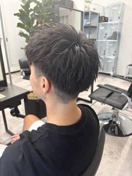 コードバイケンジ 戸塚(CODE by KENJE) 爽やかアップバングスタイル